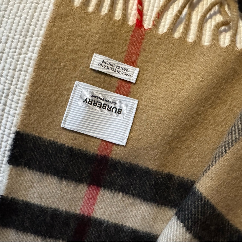 Burberry Classic Camel Check Cashmere Scarf